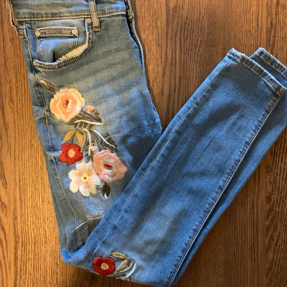 Zara embroidered jeans